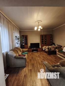 Коттедж 303м², 2-этажный, участок 11 сот.  