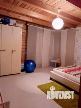 Дом 110м&sup2;, 2-этажный, участок 4 сот.  