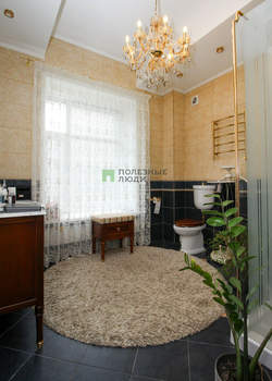 Дом 319м², 3-этажный, участок 1094 сот.  