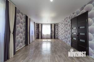 Дом 80м&sup2;, 1-этажный, участок 5 сот.  