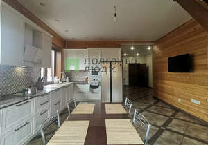 Дом 177м², 2-этажный, участок 9 сот.  