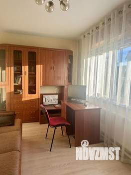 Коттедж 242м², 2-этажный, участок 14 сот.  