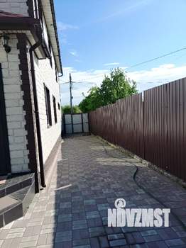 Коттедж 215м&sup2;, 3-этажный, участок 8 сот.  