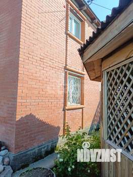 Дом 60м², 2-этажный, участок 8 сот.  