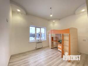 Дом 184м&sup2;, 2-этажный, участок 7 сот.  