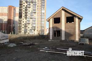 Дом 172м&sup2;, 2-этажный, участок 8 сот.  