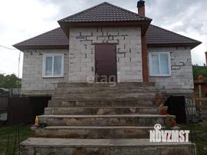 Дом 322м&sup2;, 2-этажный, участок 7 сот.  