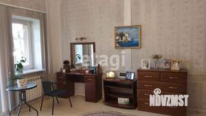 Дом 392м², 3-этажный, участок 16 сот.  