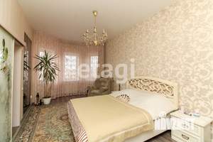 Дом 282м², 3-этажный, участок 10 сот.  