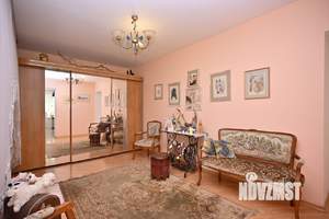 Дом 318м&sup2;, 2-этажный, участок 16 сот.  