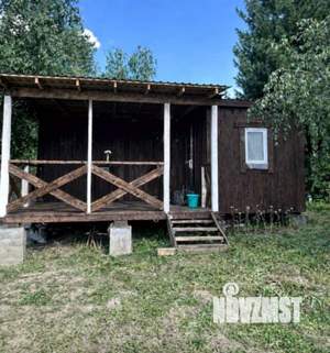 Дом 10м&sup2;, 1-этажный, участок 6 сот.  