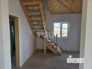 Дом 90м&sup2;, 2-этажный, участок 8 сот.  