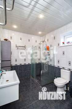 Дом 200м&sup2;, 2-этажный, участок 14 сот.  