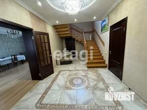 Дом 200м², 2-этажный, участок 18 сот.  
