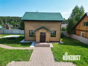 Дом 100м&sup2;, 2-этажный, участок 7 сот.  