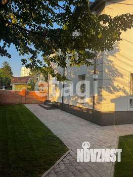 Дом 232м&sup2;, 2-этажный, участок 7 сот.  