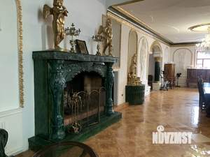 Коттедж 330м², 3-этажный, участок 25 сот.  