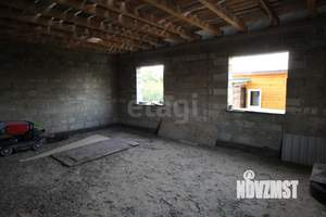 Дом 200м&sup2;, 3-этажный, участок 5 сот.  