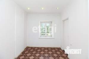 Дом 277м², 3-этажный, участок 6 сот.  