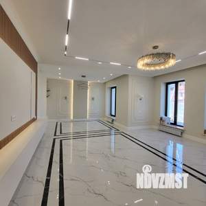 Коттедж 283м², 2-этажный, участок 8 сот.  