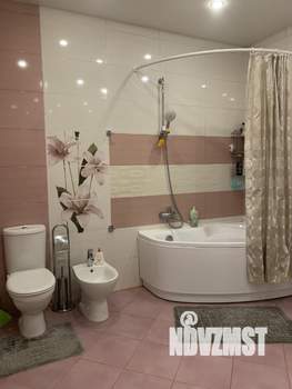 Коттедж 320м&sup2;, 2-этажный, участок 11 сот.  