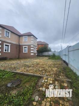 Дом 392м², 2-этажный, участок 8 сот.  