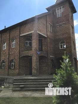 Коттедж 580м², 3-этажный, участок 14 сот.  