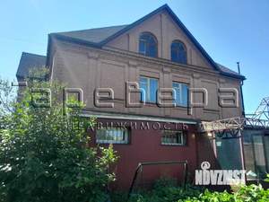 Коттедж 198м&sup2;, 3-этажный, участок 10 сот.  