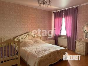 Дом 300м², 2-этажный, участок 8 сот.  