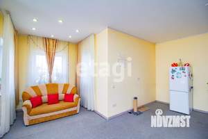 Дом 200м&sup2;, 2-этажный, участок 14 сот.  