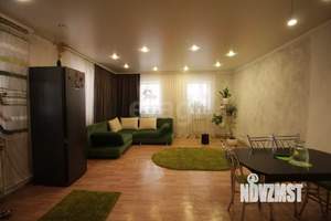 Дом 104м&sup2;, 2-этажный, участок 3 сот.  