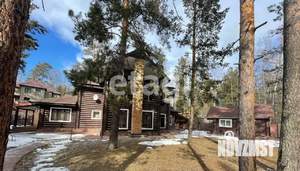 Дом 403м&sup2;, 3-этажный, участок 12 сот.  