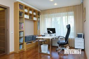 Таунхаус 214м², 3-этажный, участок 14 сот.  