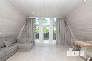 Дом 142м&sup2;, 2-этажный, участок 7 сот.  