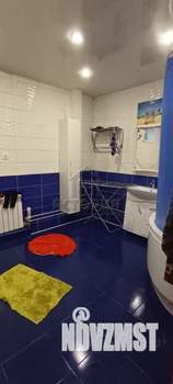 Коттедж 280м², 2-этажный, участок 5 сот.  