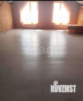 Дом 320м&sup2;, 3-этажный, участок 10 сот.  