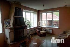 Дом 370м&sup2;, 3-этажный, участок 10 сот.  