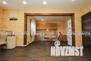 Дом 133м&sup2;, 2-этажный, участок 10 сот.  