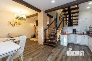 Дом 158м&sup2;, 2-этажный, участок 2 сот.  