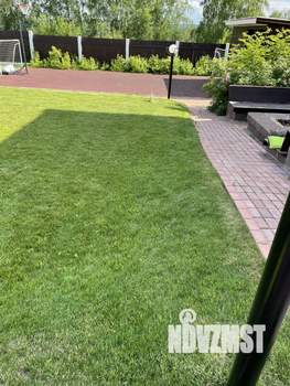 Коттедж 220м&sup2;, 2-этажный, участок 15 сот.  