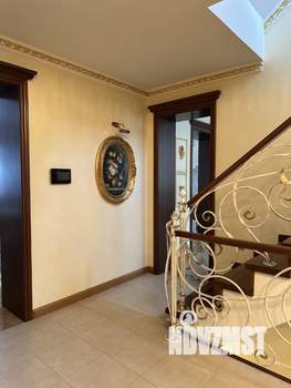 Коттедж 600м&sup2;, 3-этажный, участок 19 сот.  