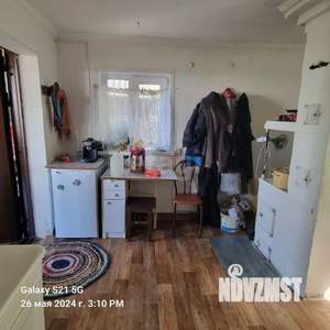 Дом 50м&sup2;, 2-этажный, участок 5 сот.  