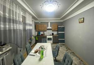 Дом 548м², 3-этажный, участок 10 сот.  