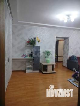 Дом 180м², 2-этажный, участок 6 сот.  