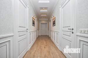 Таунхаус 340м², 3-этажный, участок 7 сот.  