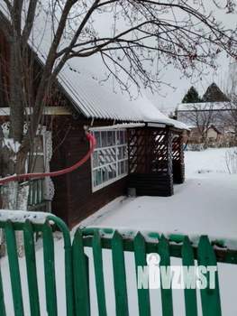 Дом 35м&sup2;, 2-этажный, участок 4 сот.  