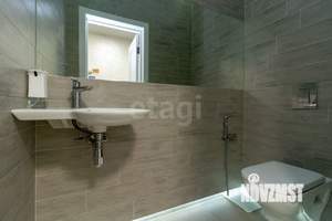 Дом 230м&sup2;, 3-этажный, участок 7 сот.  