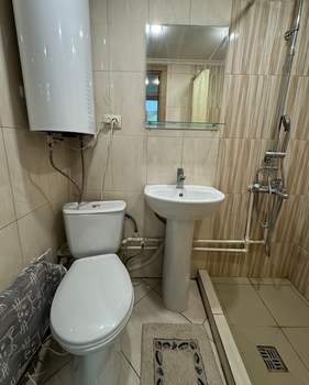 Дом 50м², 2-этажный, участок 6 сот.  
