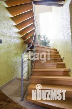 Дом 343м&sup2;, 2-этажный, участок 13 сот.  