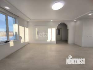 Дом 130м², 2-этажный, участок 10 сот.  